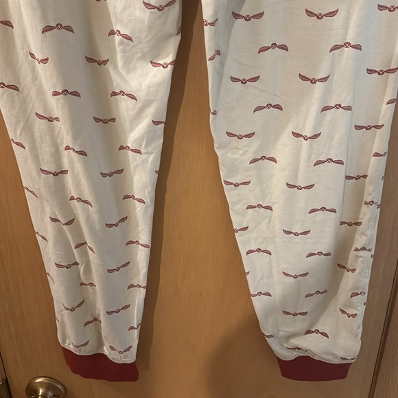 Wizarding World Harry Potter Women’s Lounge Pajama Pants Joggers Cream Red Large - Picture 7 of 10